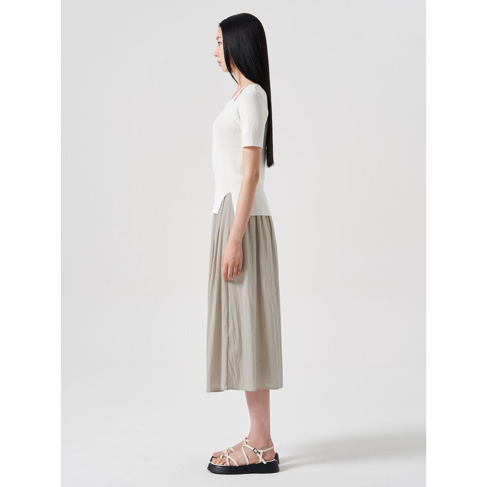 8SECONDS Back Elastic Pleated Skirt Beige (354627Mb1A)