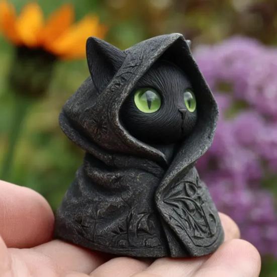 Hooded Cat Statue Resin Mysterious Black Cat Figurine Gothic Tabletop Mini Cat Sculpture Halloween Decoration Gift for Cat Lovers