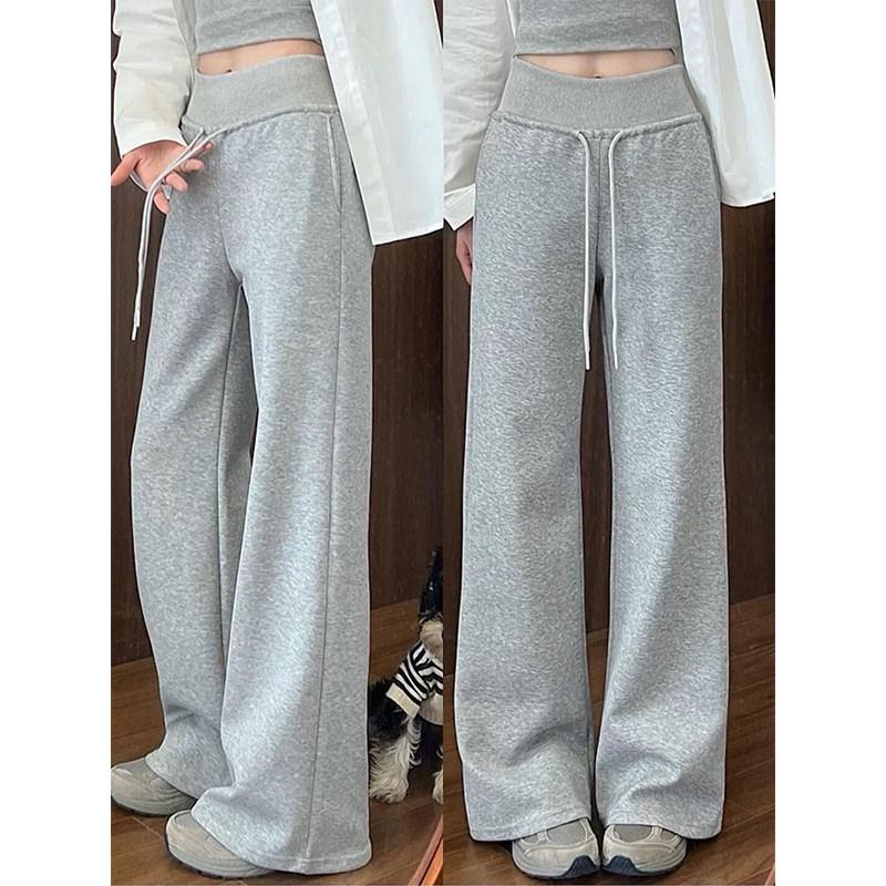 American Style Women's High-Waist Micro Flare Sweatpants: Slimming, Stylish Spring 2026 Edition with Drawstring and Flattering Draping.