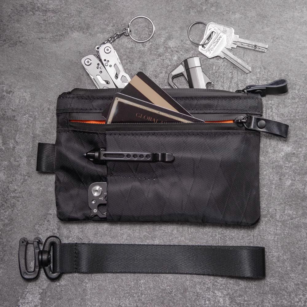 In-Stock Multifunctional Anti-Theft RFID Passport Wallet & Card Holder with Men's Key Case Storage.