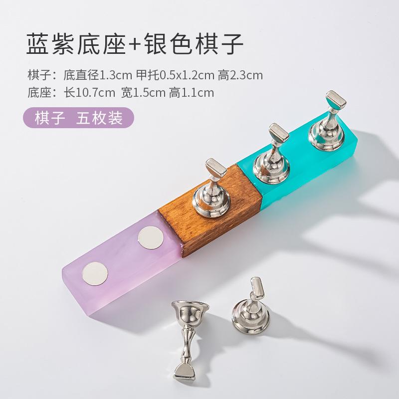 

Основа для практики нейл-арта, трехцветная смола, твердая деревянная основа для сращивания, металлический флаг, накладные ногти для демонстрации дизайна ногтей