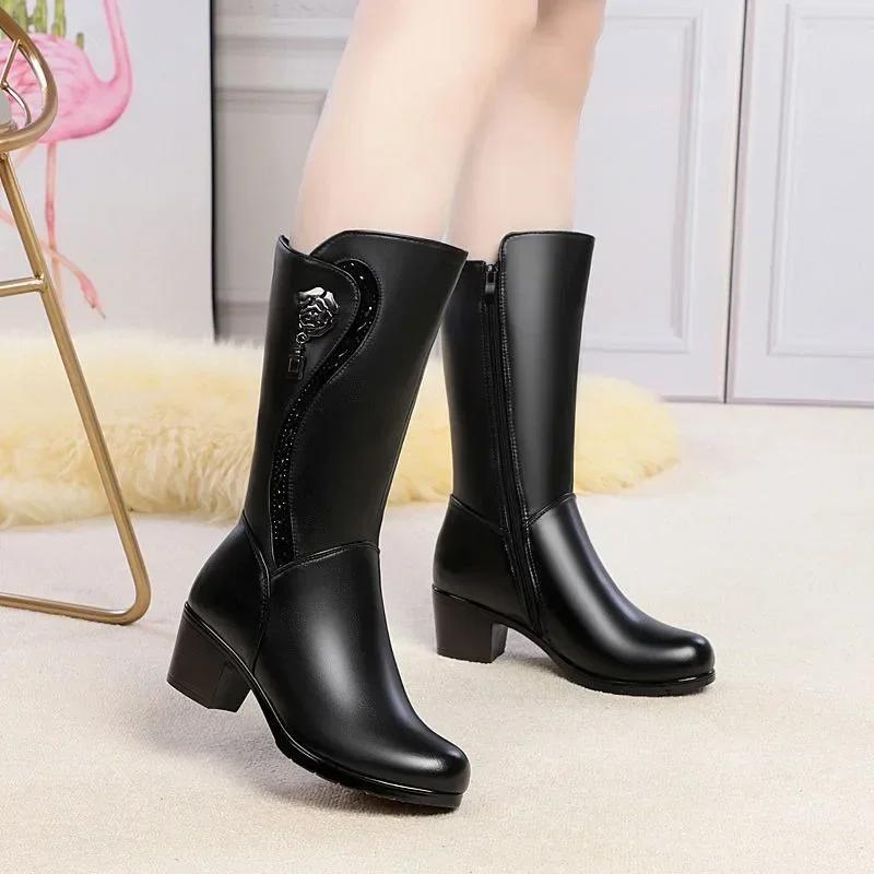 2024 Winter Damenstiefel Plüsch Warm Schneestiefel Mode Mid-calf High Heel Stiefel für Damen Hochwertige Lederstiefel Botas Mujer