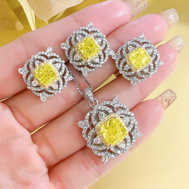 Luxury Delicate Yellow Crystal Tourmaline Necklaces Earrings Rings 3 Pieces Set Classic Wedding Banquet Zircon Zircon Set Gift
