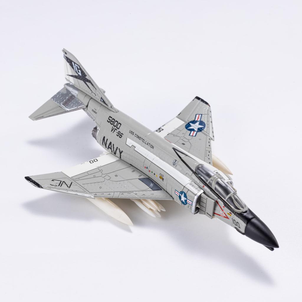F4 1/144 Scale Metal Model Airplane (including Base) Scale Model Home Placement, Collection and Decoration Creative Gift