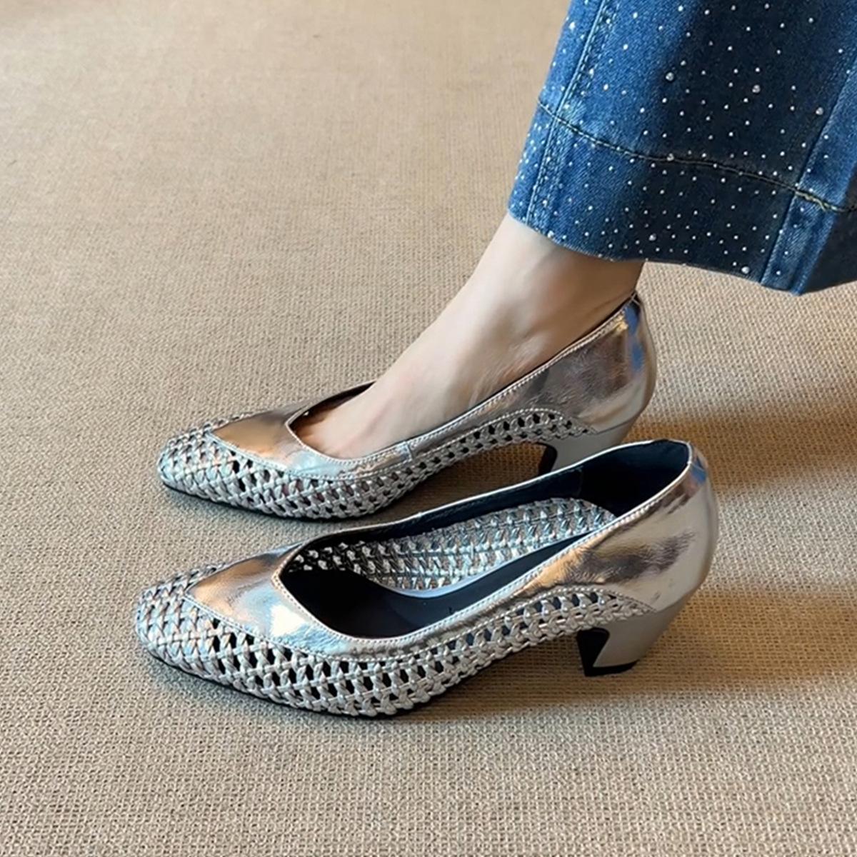 

Винтажные плетеные женские туфли на толстом каблуке Французские ажурные босоножки с открытым носком Женская летняя обувь на высоком каблуке 35 серебряный