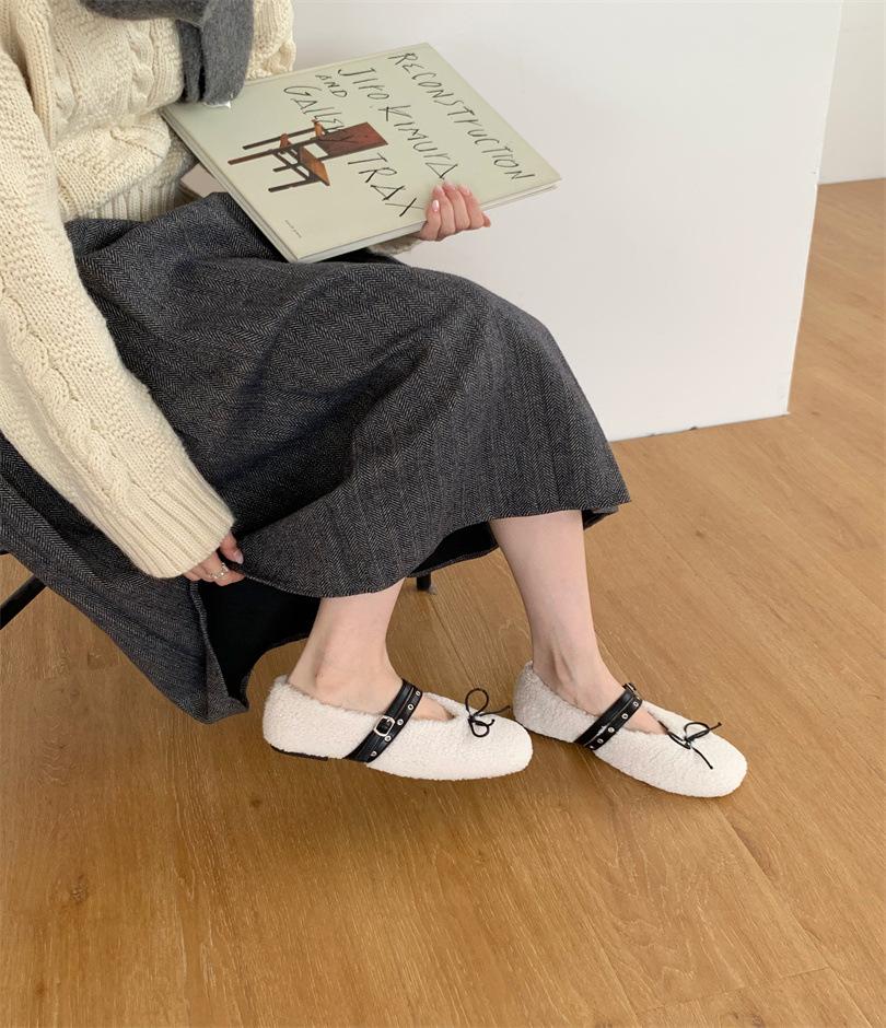 2025 Autumn and Winter Comfortable Versatile Round Head Soft Sole Cotton Shoes Bow Belt Buckle Flat Bottom Fluffy Shoes