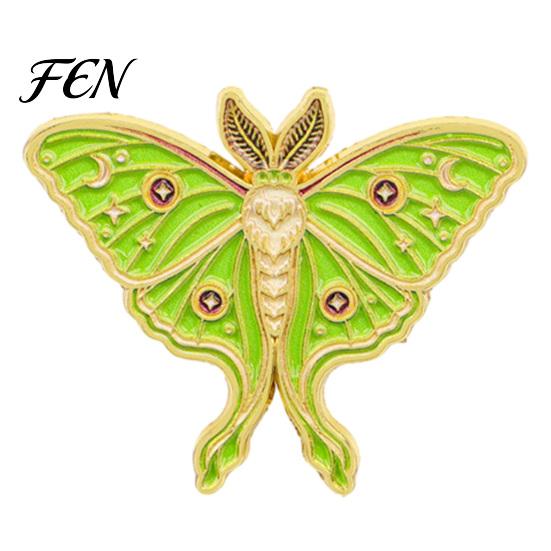 Enamel Lapel Pin Vintage Moth Brooch, Cartoon Insect Alloy Pin, Men Lightweight Clothes Women Jewelry Accessories for Suit Dress Coat Scarf