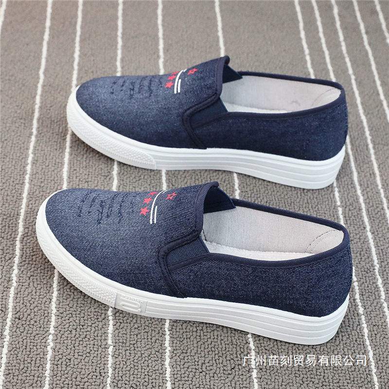 Spring denim cloth shoes female old Beijing cloth shoes student mother middle-aged and elderly casual lazy board shoes female