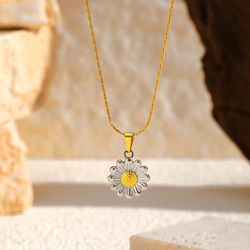 Windmill Sunflower Pendant Necklace Women Light Luxury Collarbone Chain Small Sense Advanced Titanium Steel Colorfast Jewelry