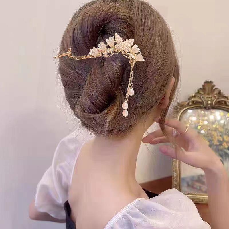 Retro Embroidered Butterfly Tassel Hair Clip for Women