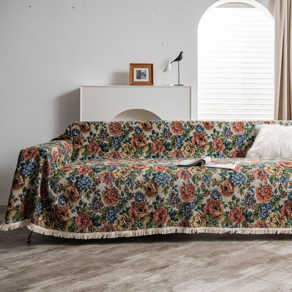 American Retro Non-Slip Stain-Resistant Jacquard Tassel Sofa Cover