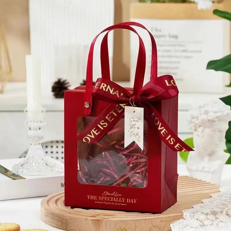 Transparent Handheld Gift Box for Birthdays & Weddings - Ideal for Candy, Lipstick, or Cosmetics in Red Nude