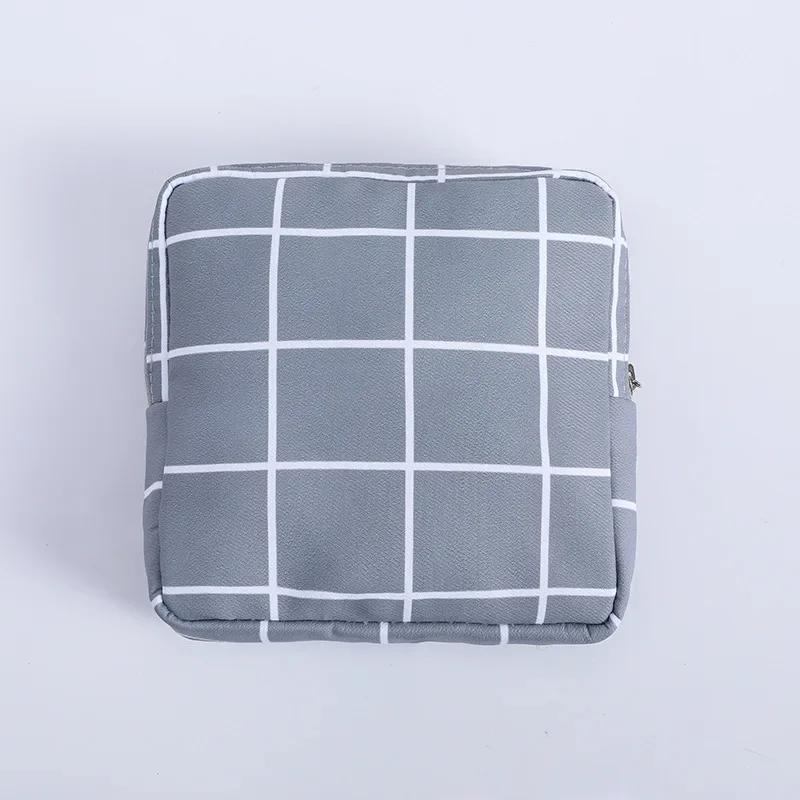 Women Zipper Small Cosmetic Bag Girls Mini Sanitary Napkins Makeup Lipstick Bags Travel Earphone Coin Organizer Purse Pouch Bags