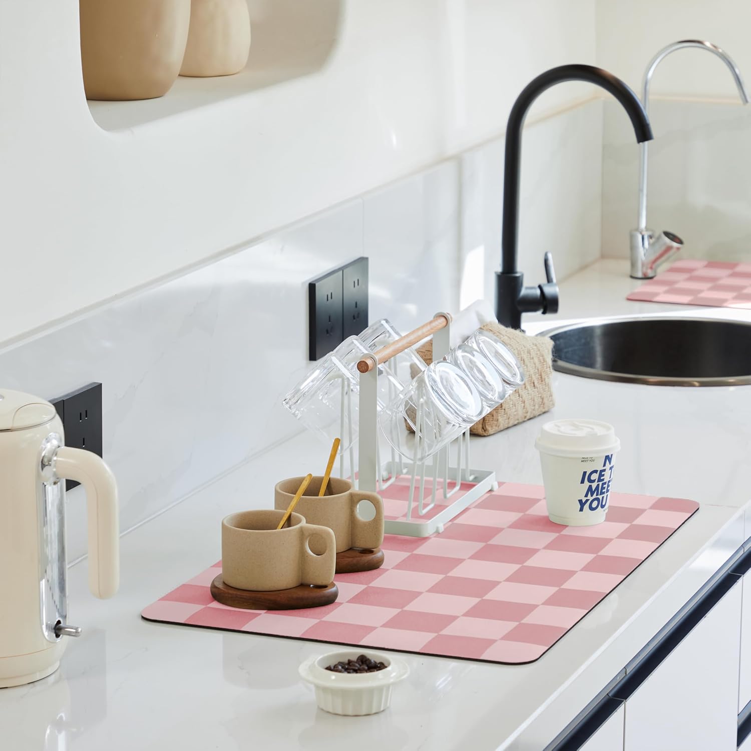 

Checkered Absorbent Drainer Quick Easy Clean Dish Drying Mat Retro Cute Aesthetic Modern for Kitchen Counter & Coffee Bar (as the picture,20x30cm)