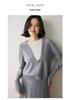 Round Neck Color Block Knit Cashmere Sweater - Loose Slimming Long Sleeve Fake Two-Piece for Autumn/Winter Women