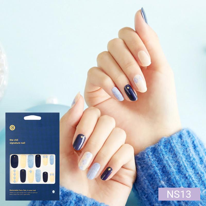Warm-Tone Nail Stickers 24pcs | Self-Adhesive Strips, Caramel&Plaid Mix, Quick 5-Min Manicure