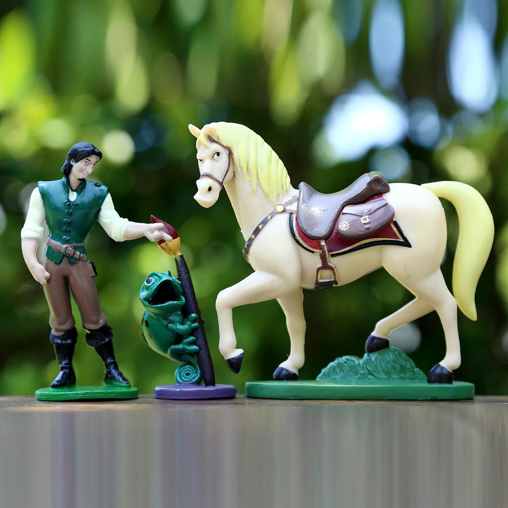 5pcs Disney Tangled Rapunzel and Flynn Knight Couple Character Set Anime Action Figure Model Desktop Cake Decoration Gift