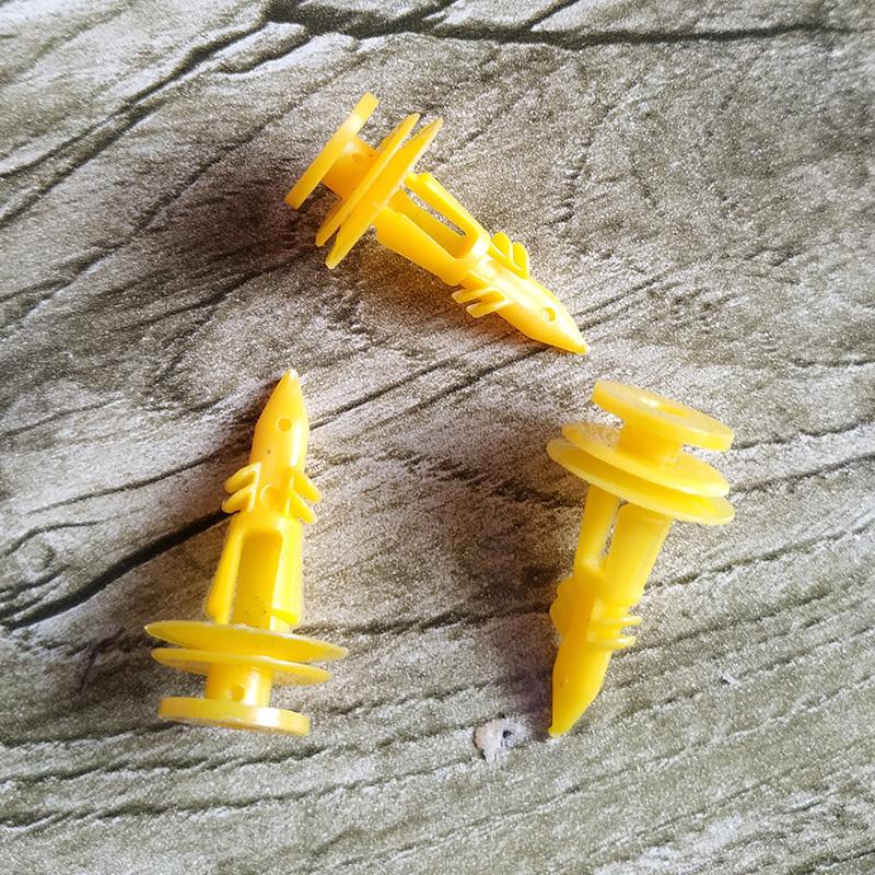 20Pcs Car Tail Door Panel Clip Fastener Retainer Rivets For WJ Jeep Grand Cherokee Laredo Chrysler Mini Vans Cirrus 6502991