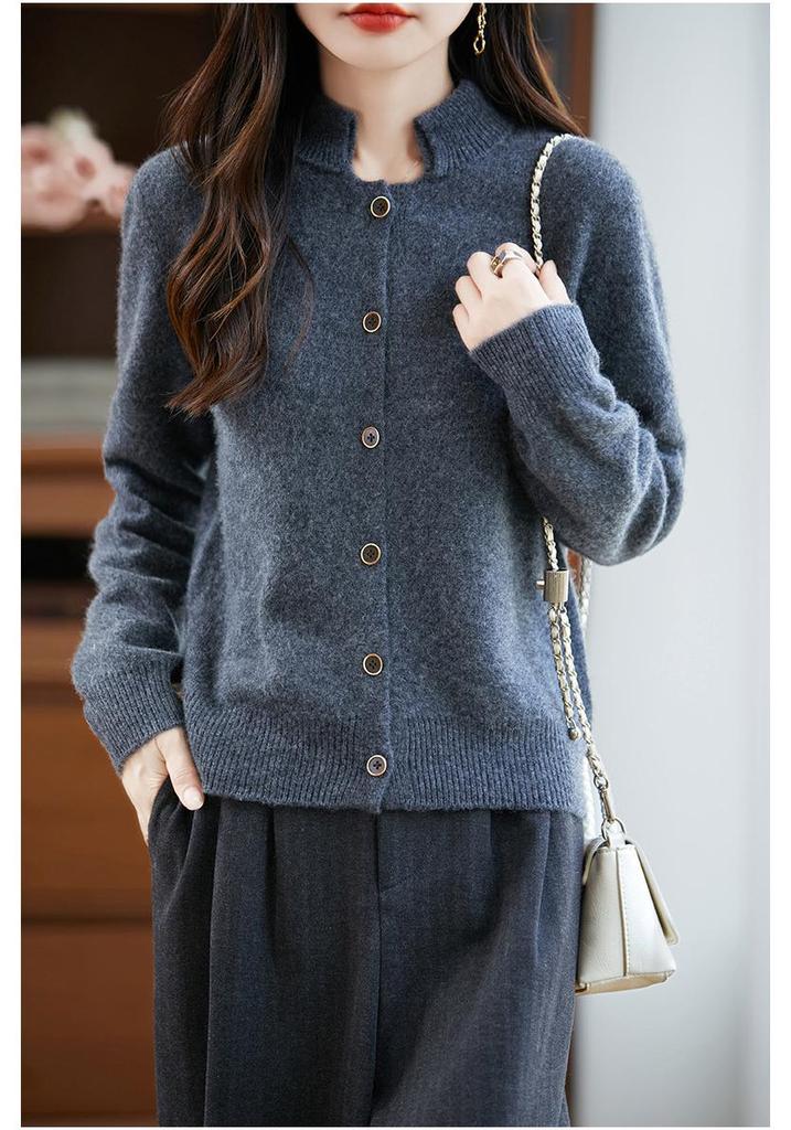 2025 Autumn/Winter Women's Korean Style 100% Pure Wool Double-Ply Knit Cardigan - Soft, Cozy, and Versatile Sweater