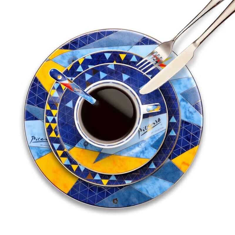 Picasso  Flying  1-Person Dinnerware Set