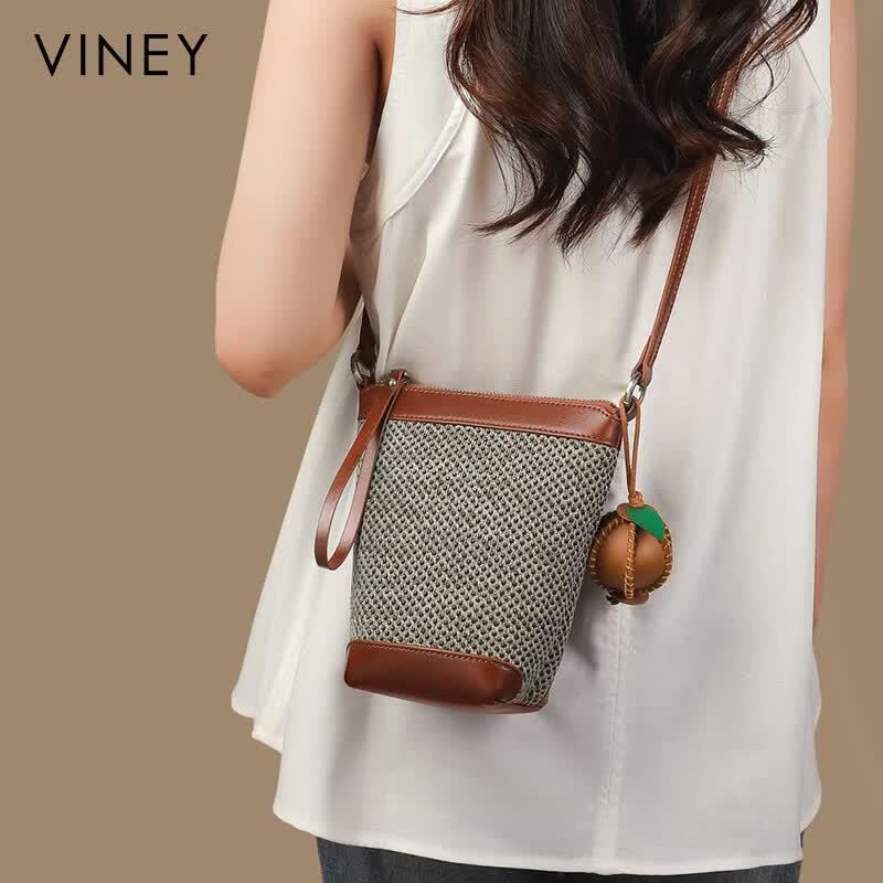 Viney Women s Light Luxury Crossbody Phone Bag