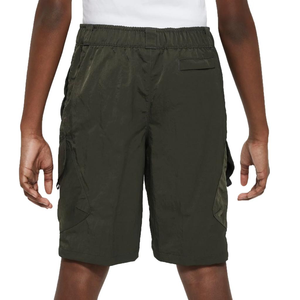 Nike Dziecięce Szorty Outdoorowe z Solidnym Logo i Użytkowymi Kieszeniami Dziecięce Spodnie Khaki Zielony FB1326-325