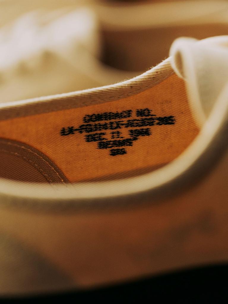 [BEAMS' 100 Must-Have Items] [BEAMS PLUS] Canvas Shoes [Exclusive] SPERRY TOP-SIDER MIL CVO Men's IVORY/BLACK 8