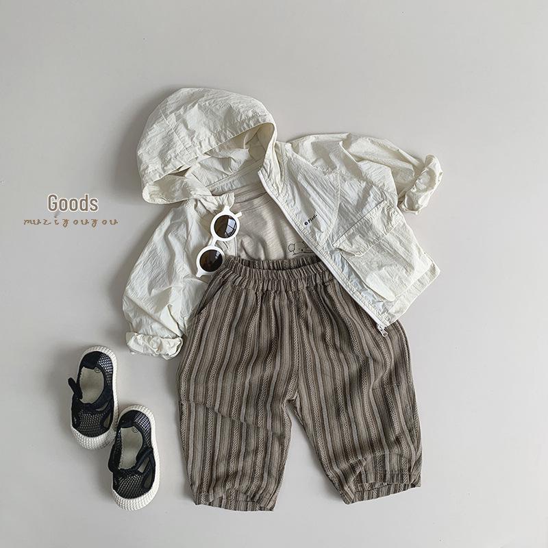 Kinder Sommer Sonnenschutzjacke - Leicht, Modisch Koreanischer Stil für Jungen und Mädchen, Baby Oberbekleidung, Klimaanlagen-Cardigan.