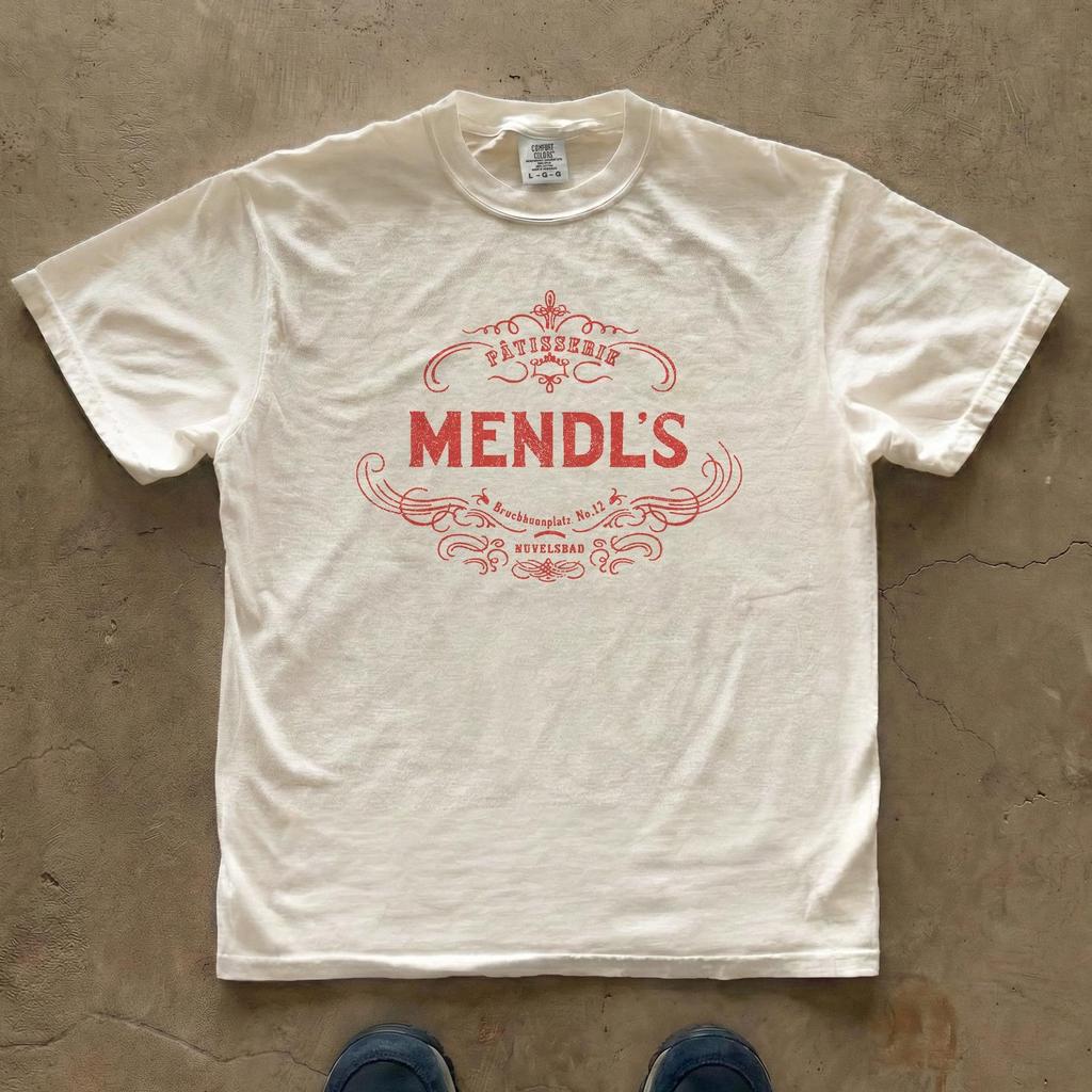 Mendls Patisserie Logo T-Shirt | Retro Bäckerei-T-Shirt inspiriert vom Grand Budapest Hotel