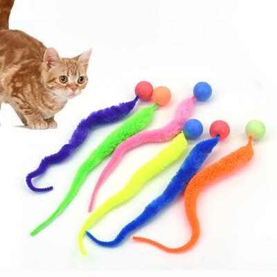 Kedi interaktif oyuncaklar Gıdıklama Kedi Renkli zıplayan top Evcil hayvan malzemeleri Bulmaca alaycı iç mekan kedi solucan tırtıl elastik oyuncak