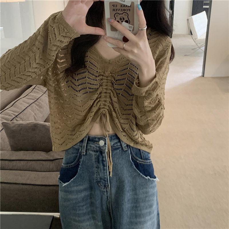 

Женская весенне-летняя одежда популярный дизайн топ высококлассное чувство большой V-образный вырез ажурная вязаная блузка американские Spice Girls 2043-236 (average size) хаки