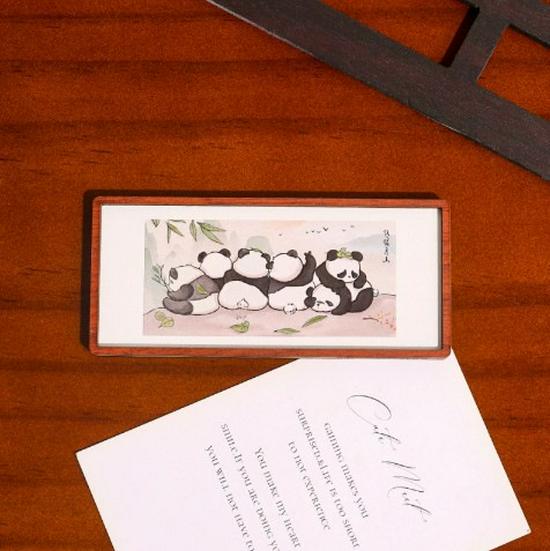 Chinese Panda Picture Frame Magnet - Chengdu Cultural Souvenir