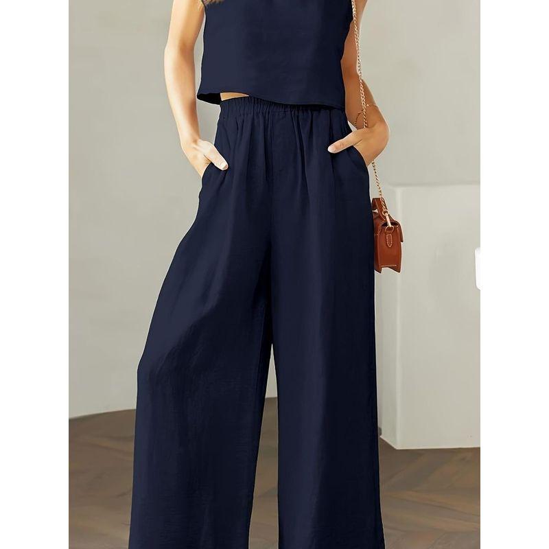 A Halter Top and Wide-Leg Pants Set Square Collar Cami Wide Leg Pants Two-piece Set
