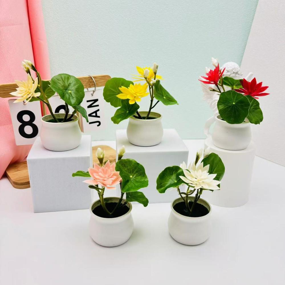 Lotus Plastic Potted Green Plant Potted Plant For Home Living Decor Room