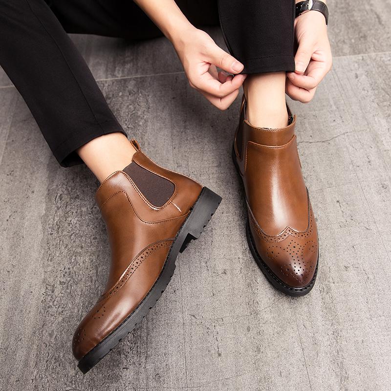 Men’s Brogues Motorcycle Boots Retro Street Style Dress Chelsea Boots Tuxedo Wedding Men Ankle Boots Plus Size