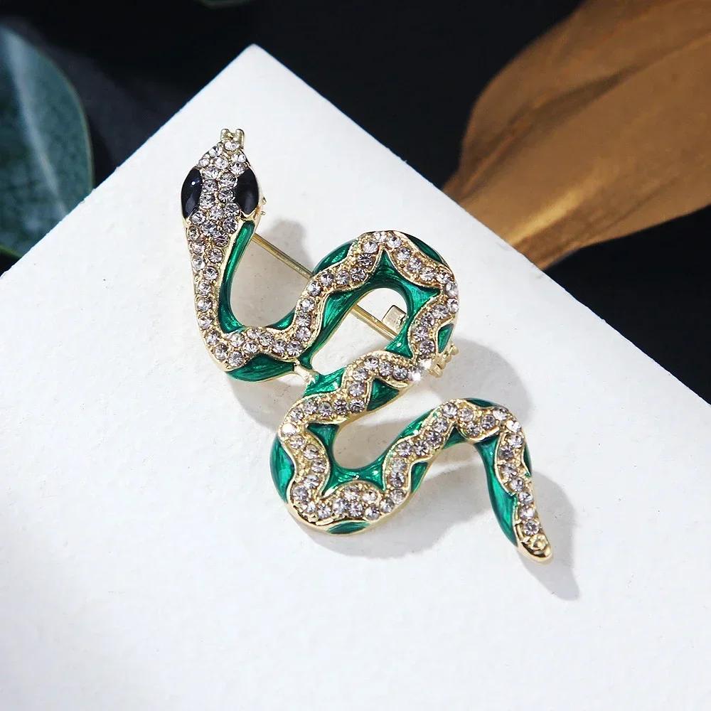 

1PC Animal Green Snake Brooch Pin Colored Vintage Imitation Crystal Rhinestone Lapel Pin For Men Women Gift Jewelry Accessories зелений