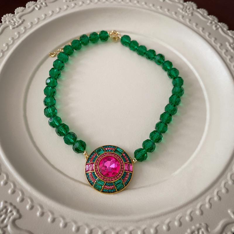 Vintage Retro Court-Style Clavicle Necklace for Women