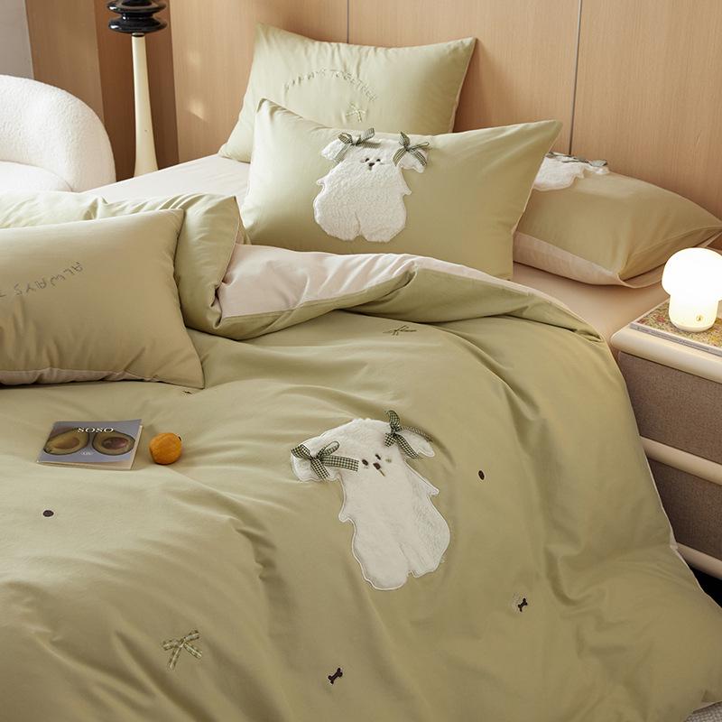 

Комплект постельного белья из чистого хлопка класса А, фланелевый, зимний, четырехпредметный - пододеяльник, простыня на резинке и простыня 1.2m Bed Cover 150*200 Sheet Set 3 pcs