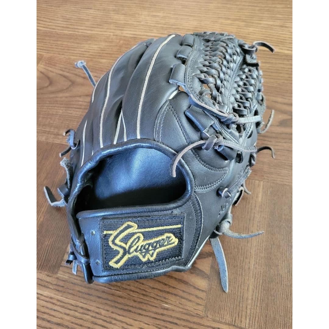 Used Limited time price reduction Kubota Slugger Aggressive Softball Glove for right-handed thrower