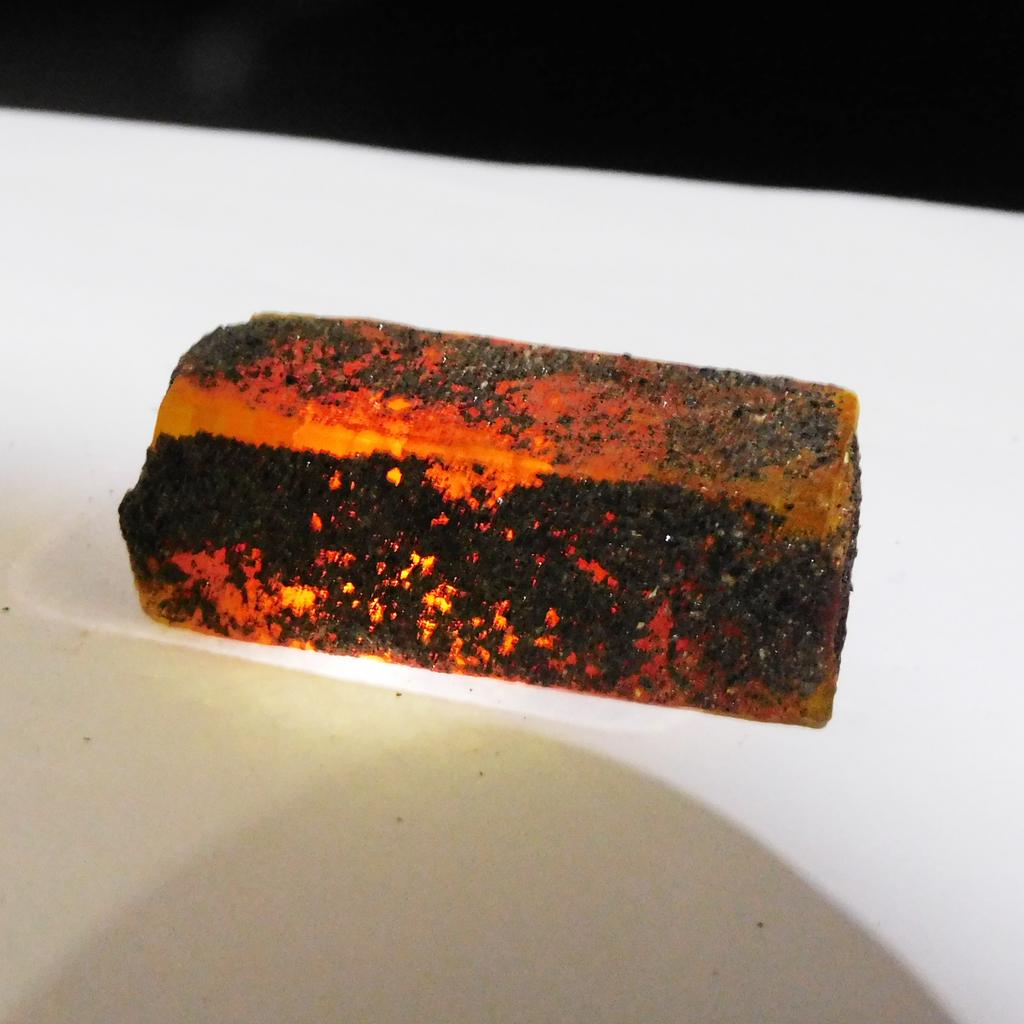 Natural Yellow Sapphire 46ct Rough Certified Loose Gemstone
