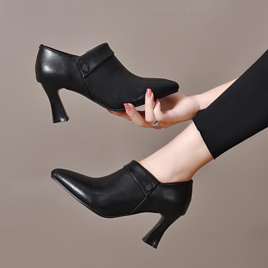 

Остроносые туфли на высоком каблуке с глубоким вырезом женские весенние новые из овчины туфли-стилеты модные туфли с лацканами до щиколотки туфли-лодочки 39