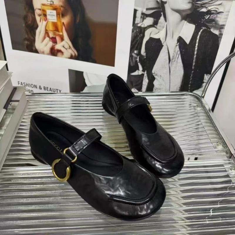 Light mouth one-word buckle belt single shoes women's autumn new versatile casual women's shoes solid color simple Mary Jane shoes