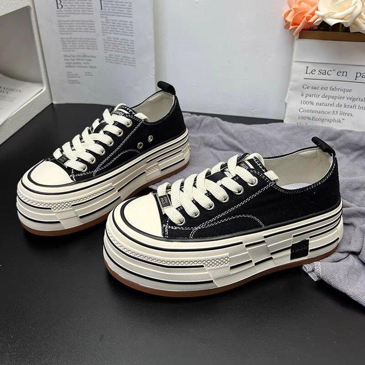 

High-end thick-soled espadrilles women s 2025 soft-soled inner height increase casual small versatile board shoes little white shoes 40 чёрный