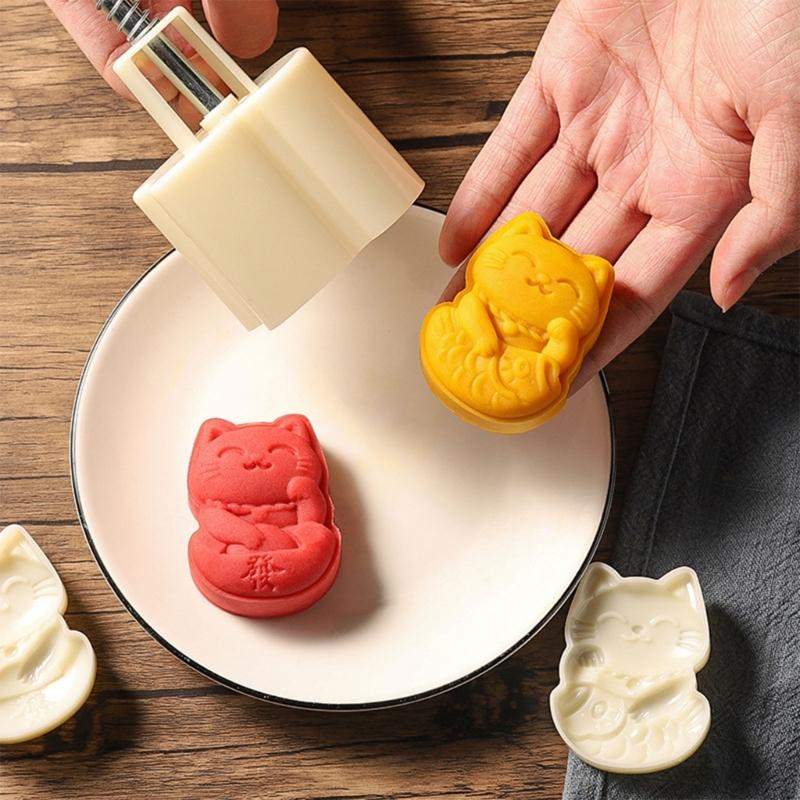 Cartoon Wealth Cat Mooncake Press Mold Cookie Stamps Chinese MidAutumn Moon Cake Makers Decoration Tool for DIY Cookie