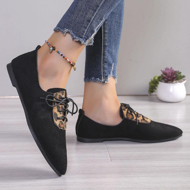 Large size leopard print single shoes women's autumn new pointed flat bottom suede casual shoes comfortable lace-up women's shoes