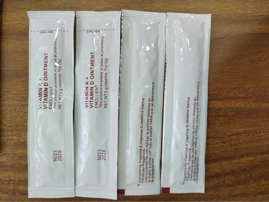 Vaseline Tattoo Creme V: Wesentliche grenzüberschreitende Tattoo-Übungscreme