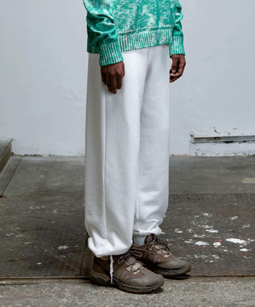 ERER Embroidered Detail Sweatpants Ivory