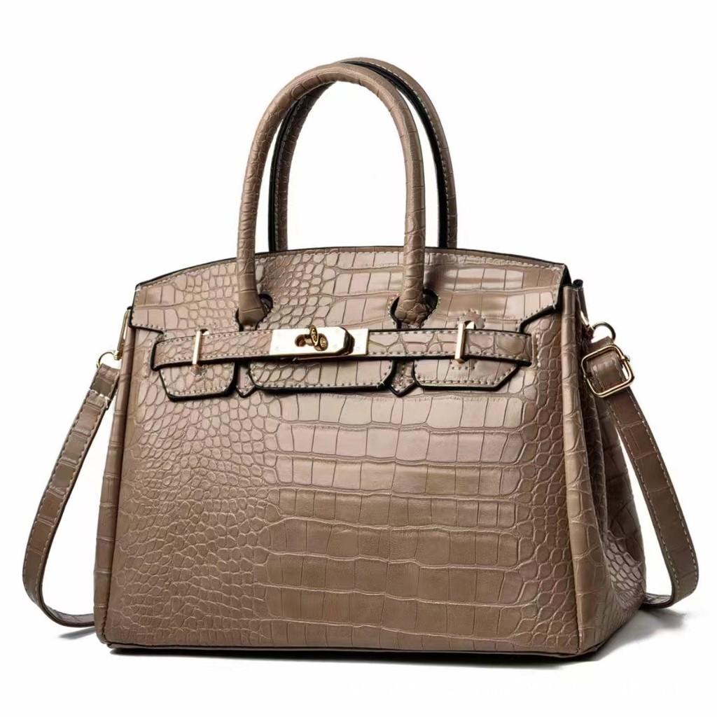 Stylish Pu Leather Women's Shoulder Bag Large Capacity Platinum Style Handbag