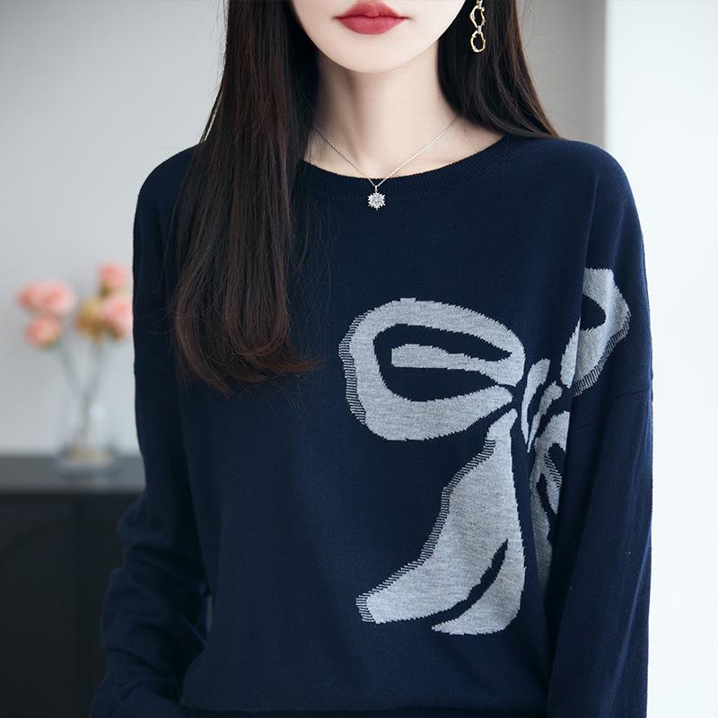 Jacquard Women's Loose Knit Sweater: Round Neck, Long Sleeve, Plus Size, Autumn/Winter High-End Fashion.