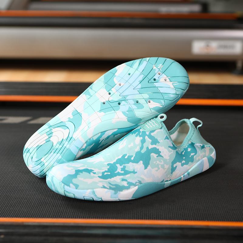 New Summer Beach Aqua Shoes Outdoor Creek Tracing Water Shoes Quick Dry Breathable Hiking Aqua Shoes Lighten Yoga Sneakers